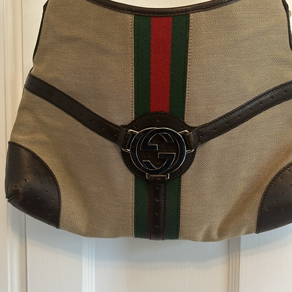 Authentic Gucci Shoulder Bag